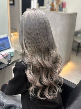 ラピス 福岡天神店(Lapis) やまでぃーハイトーンブリーチ&ダブルカラーエクステ髪質改善