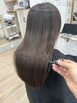 レガロ(Legalo)の写真/【髪質改善専門店】大人女性のお悩みも丁寧なカウンセリング、技術で解消いたします☆