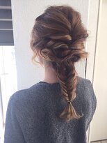 ヘアーデザイン シュシュ(hair design Chou Chou by Yone)&nbsp;☆ChouChou☆ルーズなダウンスタイル・ツイストフィッシュボーン