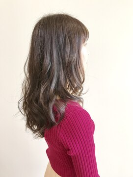 ジェム デザイン ヘアサロン(gem Design Hair Salon) ふんわりレイヤーウェーブ