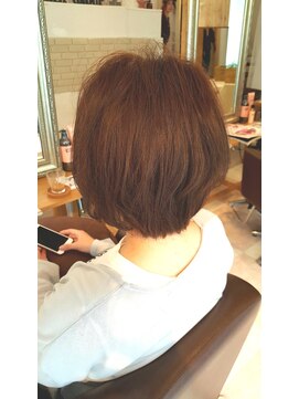 ウィービーパセリ atre川越店(WE BE PARSLEY) ワンカールレイヤーボブ☆　担当　SHO