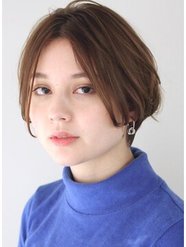 サーカス バイ ビュートリアム 青山(CIRCUS by BEAUTRIUM) ひし形シルエット　ショートボブ　手入れ簡単　30代　40代　50代