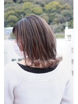 ビアージュ(Viage)&nbsp;#バレイヤージュ #ハイライト #ケアブリーチ #グレージュ