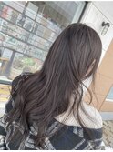 透明感グレージュカラー