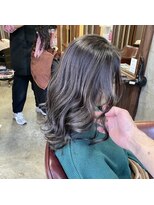 キー(kｅｙ)&nbsp;アッシュグレージュ