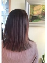 モア&nbsp;カットカラー