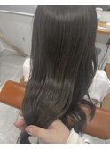 オリーブグレージュ