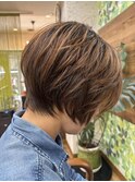ショートボブ