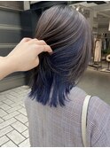 △インナーカラーブルーレイヤーカットウルフカットロブヘア