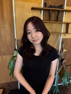 ローグ(Looog) ナチュラルなボルドーカラー