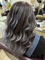 アレイズ ツクダ(ArayZ Tsukuda) 白髪ぼかしハイライト