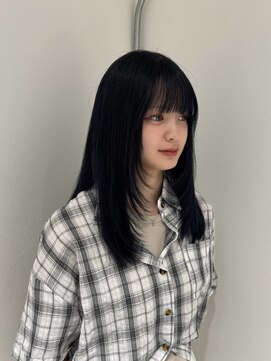 ヨーク(YOKE) 【YOKE】ミディアムレイヤーフェイスレイヤー