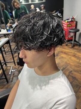 スキル(SKILL) 【SKILL】メンズ/ブリーチ/眉毛/パーマ/フェザーパーマ/