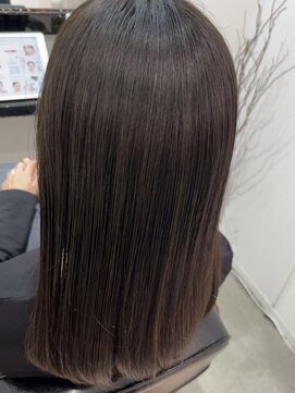 ロゼ(rosee) 【フルオーダー縮毛】一人一人に合わせた処方で艶髪へ導きます!