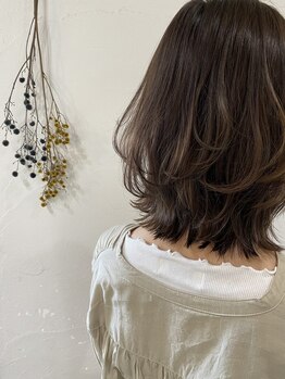ヘアーエステリス(HAIR ESTE RISU)の写真/大人女性の為の上質サロン。ライフスタイルに合わせた提案で、あなたの魅力を最大限に引き出します◎