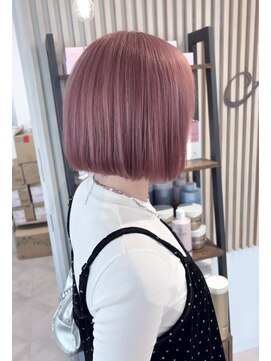 アーレル(Arlel) ダブルカラー＆ブリーチ&ボブ