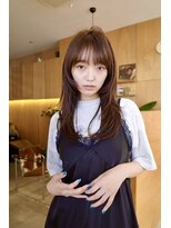パークホワイト 代官山(PARK White) ダークアッシュミディアム顔周りレイヤーハッシュカット