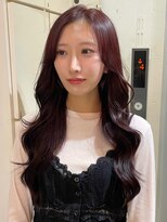 ヘアアンドメイク シークネクスト(HAIR&MAKE SeeK NEXT)&nbsp;ワインレッド/ピンクカラー/レイヤーカット/イルミナカラー