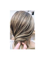 ルーム(Luum)&nbsp;コントラストハイライト