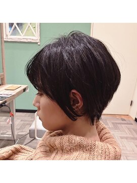 ソイルアヴェダ ららぽーと沼津店(SoilAVEDA) 丸み×耳かけショート