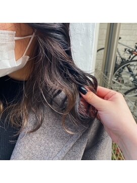 きいろのゾウ さりげなインナーカラー