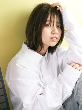 ライラ(Lyla) ニュアンシー鎖骨ロブ
