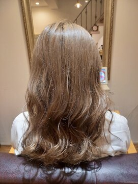 ヘアリゾートユア 新大久保店(hair resort YuA) 20代30代40代マロンベージュ/Aラインボブ/かきあげ[高田馬場駅]
