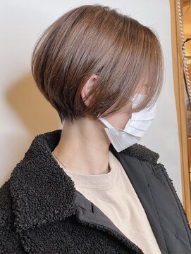 モリオフロムロンドン 原宿本店(morio from London) 【morio 原宿】大人耳かけ丸みショート ベージュカラー