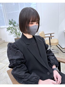 ニュート(Neut ) 艶ダークグレー/タッセルボブ