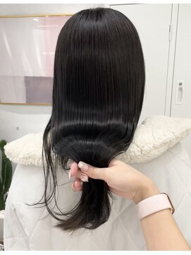 ローウェ 渋谷(Louwe) 艶々髪質改善トリートメント♪《misaki》