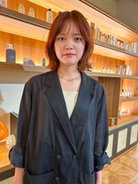 ロスタークラス(ROSTAR class) 大人オレンジベージュボブ