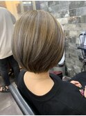 アッシュベージュハイライト_ミニボブショートワンカール_66