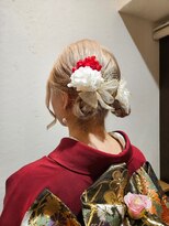 ウィスプ 赤羽店(wisp)&nbsp;ハイトーンヘア×ツインテールアレンジ お団子/着付け/和装#1