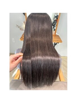 ラヴィエ(RAVIE) 【半田・髪質改善】縮毛矯正/トリートメント/マンツーマン