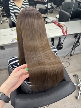 シンシア ドゥエ 新宿(CYNTHIA DUE) 【CYNTHIA/MAKOTO】髪質改善/アッシュベージュ/グレージュカラー