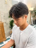 ノエ(noe) MEN’S HAIR/ブルーブラック/フェザーパーマ/栄h37