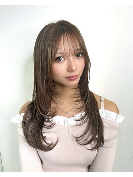 韓国風ハイレイヤー/ブリーチカラー/小顔