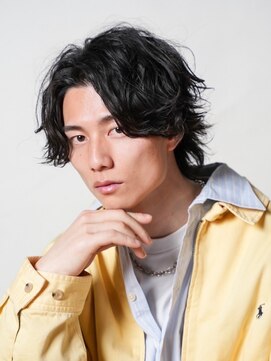 トゥルークリエイション 渋谷(True Creation SHIBUYA) ツーブロックマッシュツイストスパイラルパーマ無造作波巻き王道