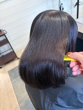 ナトゥーラ 一宮(Natura) 艶髪ワインレッド