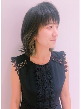 マッシュ チャヤマチ(MASHU chayamachi) ウルフヘアー×インナーカラー