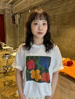 ハマモト&nbsp;眉上カットとダークトーン