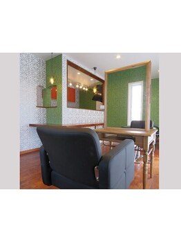 経験豊富で親しみやすいスタイリストが勢ぞろい◎すべてにおいてハイクオリティのサービスをご提供！