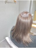 40代50代60代◎脱白髪染め 大人ロングスタイル