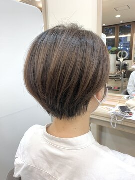 アルターリール(aL ter Rire) くびれヘア/アプリコットオレンジ/ハイライトカラー/福原遼華