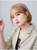 金髪ボブ