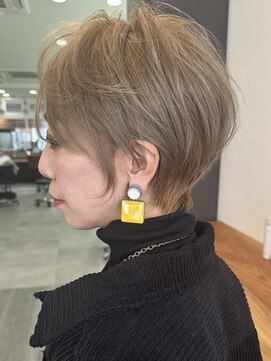 ビューエヒメ(VIEW EHIME) 小顔カットショートボブ大人可愛いアッシュオリーブ