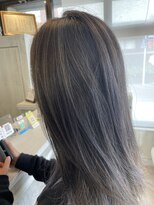 ヘアアンドメイク アリス(hair&make ALICE produce by COLT) ロング ハイライト アッシュグレー