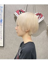 パーセント(percent)&nbsp;ペールブロンドショート/ブリーチ2回/枚方市駅