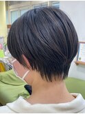 ショートボブ