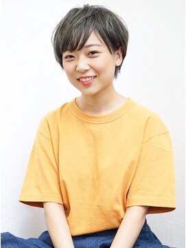 アルターリール(aL ter Rire) 《アルター Rire 金田一》アッシュグレーでおしゃれショート☆